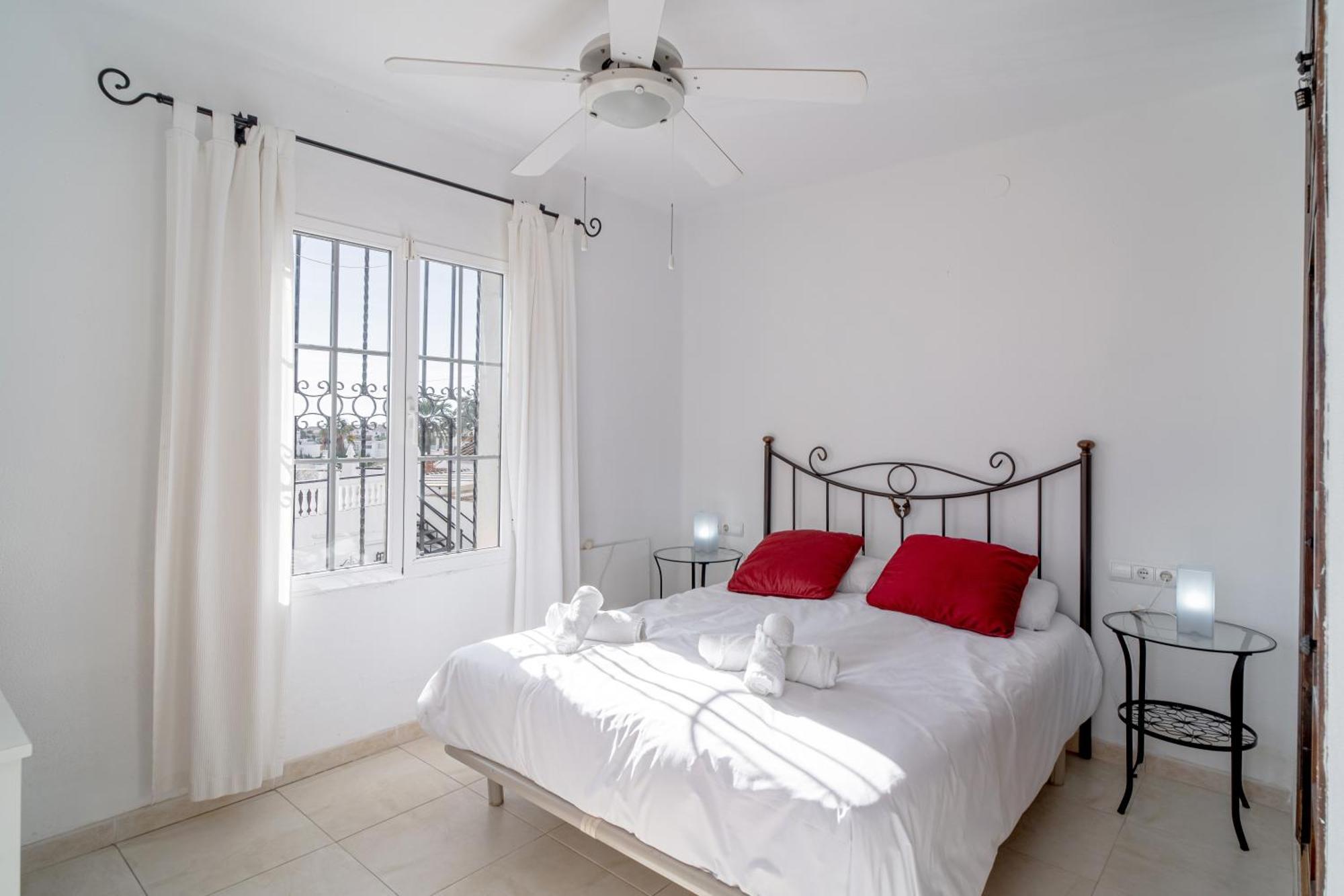 Villa Caritas Punta Lara Casasol Nerja Eksteriør billede