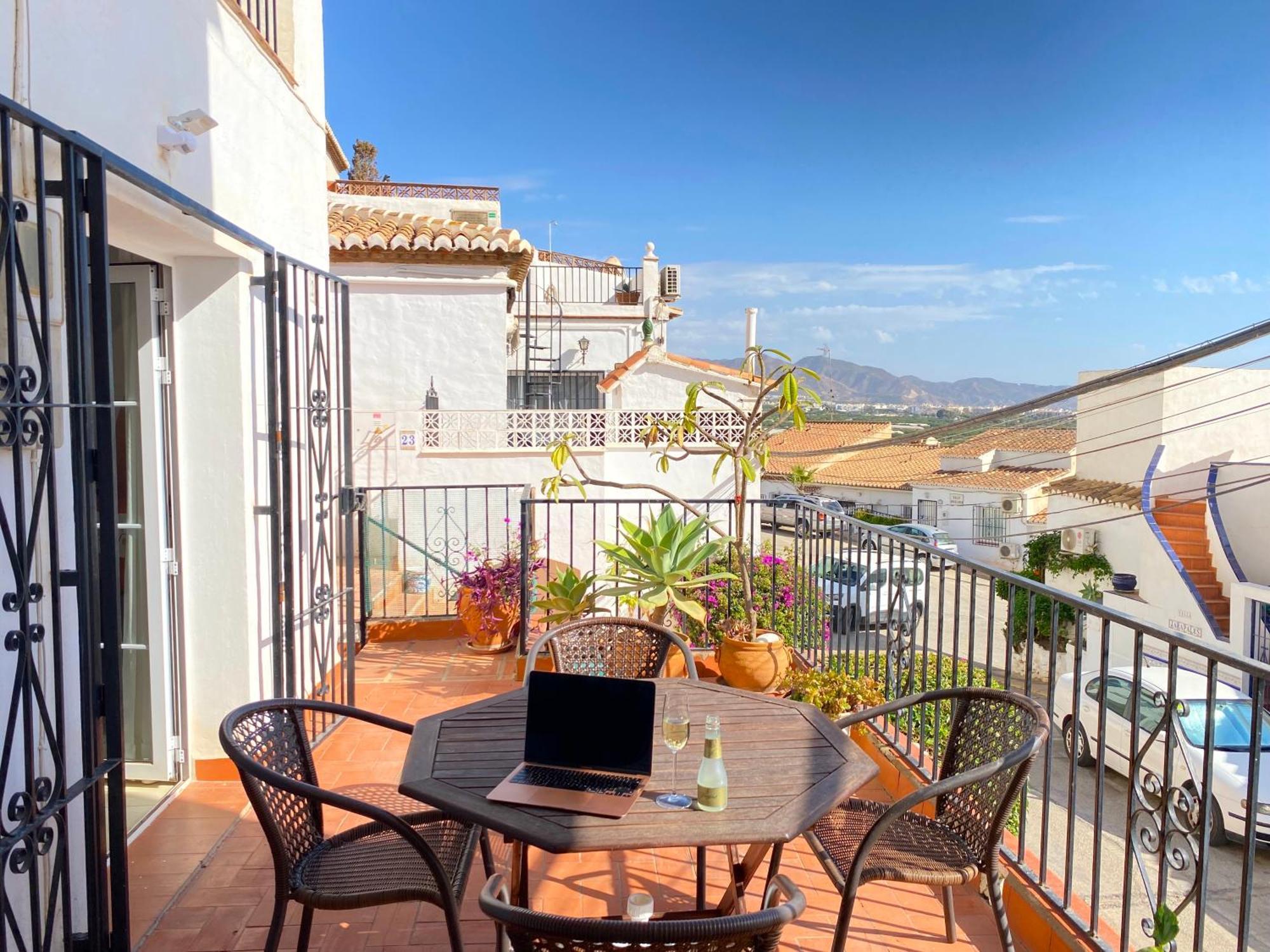 Villa Caritas Punta Lara Casasol Nerja Eksteriør billede